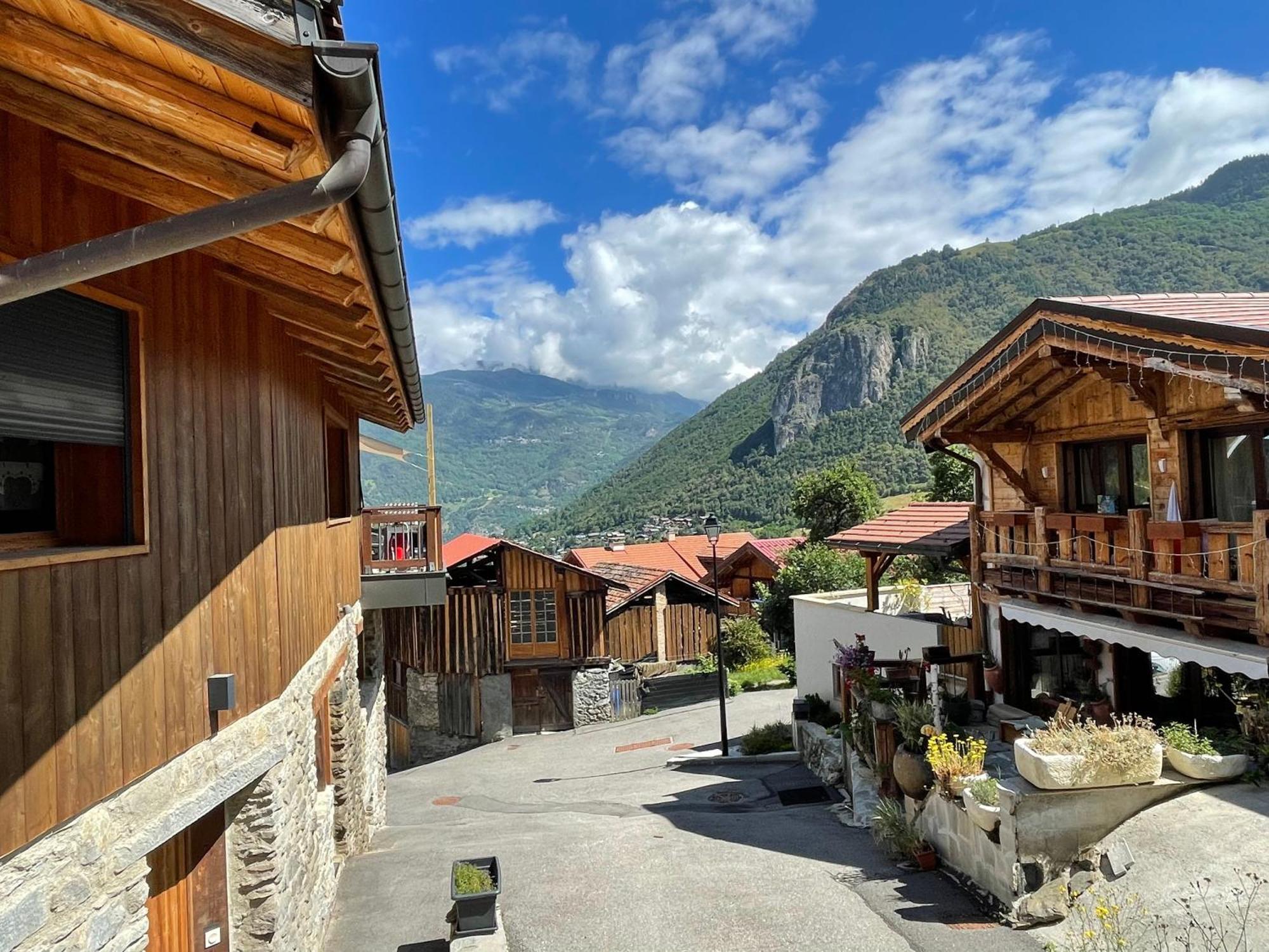 Maison De Village Au Pied Des 3 Vallees Villarlurin Экстерьер фото